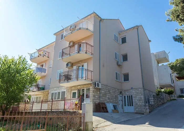 Lapad Rest And Relax