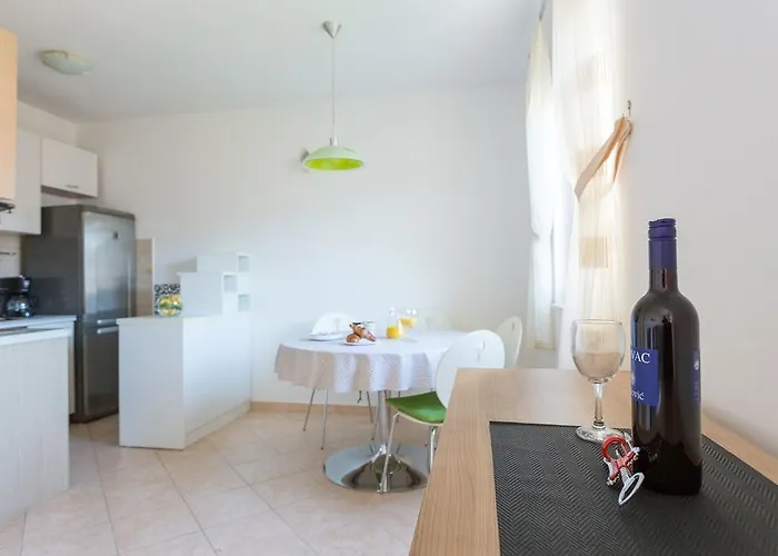 Lapad Rest And Relax