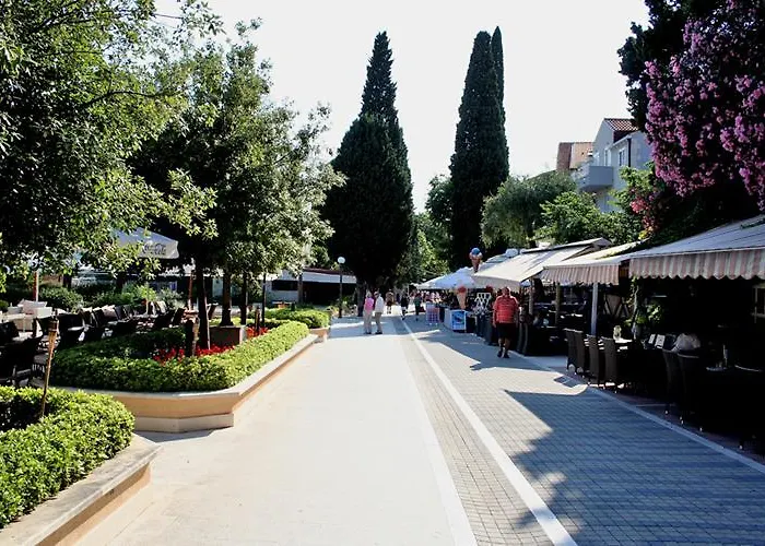 Lapad Rest And Relax